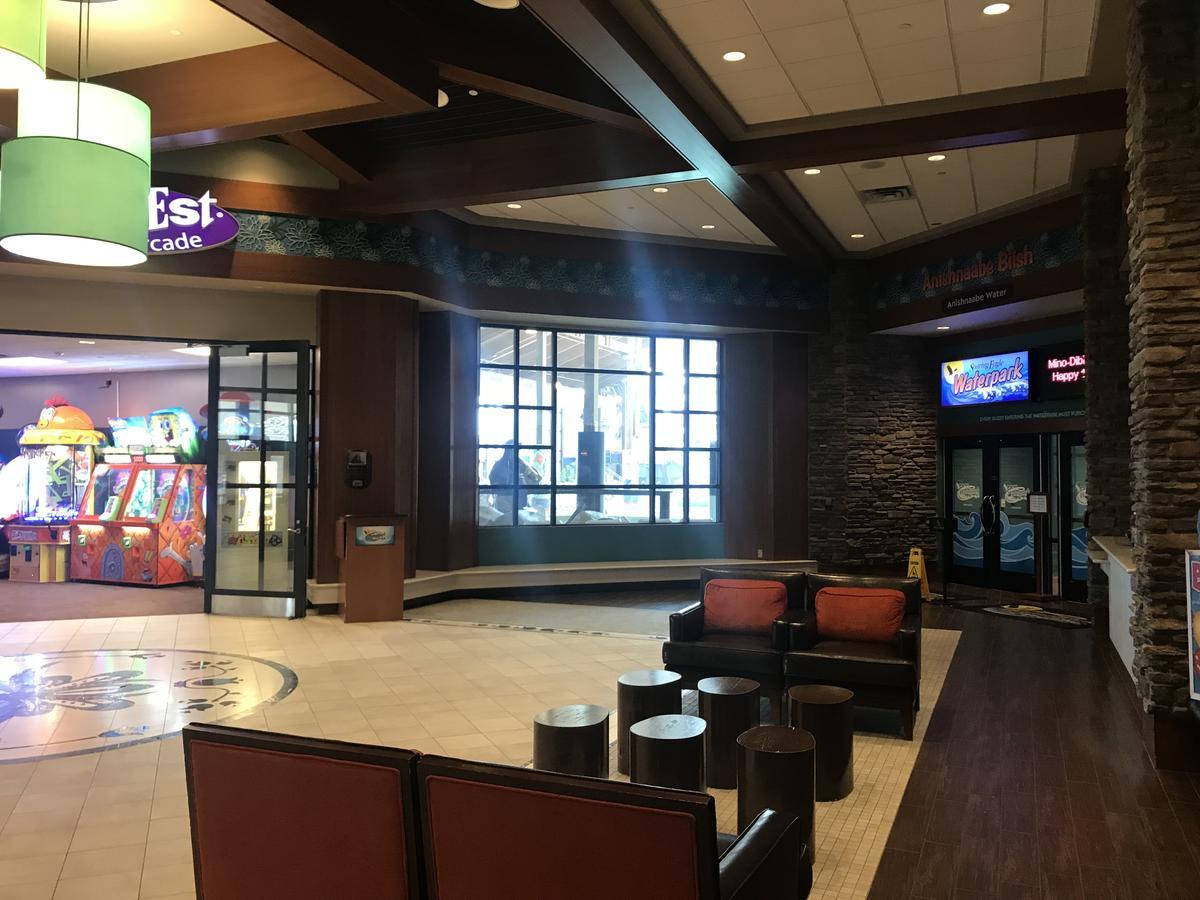 Soaring Eagle Waterpark And Hotel Mount Pleasant Exterior foto